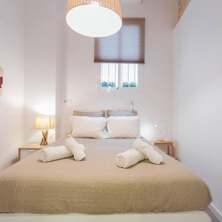 Amplio Apartamento De Diseno Precioso De Estilo Sevillano En Pleno Centro Extérieur photo