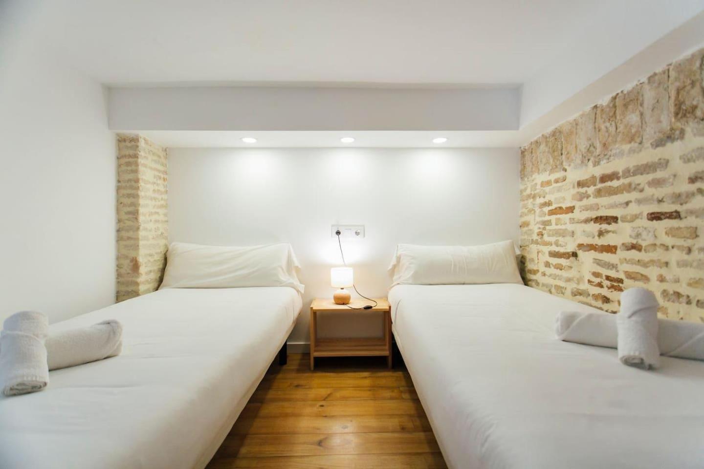 Amplio Apartamento De Diseno Precioso De Estilo Sevillano En Pleno Centro Extérieur photo