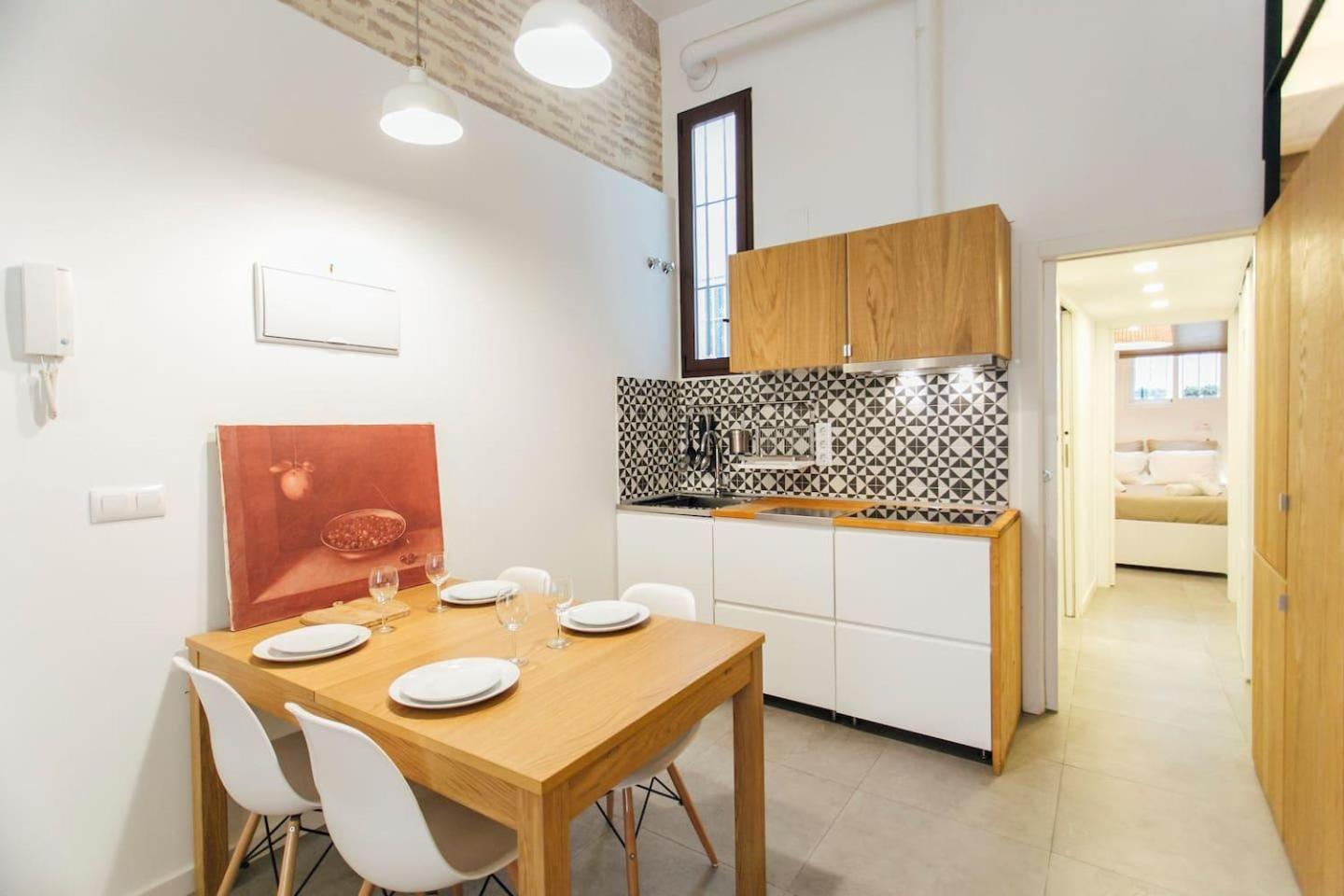 Amplio Apartamento De Diseno Precioso De Estilo Sevillano En Pleno Centro Extérieur photo